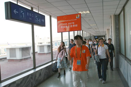 天津滨海国际机场迎奥运保障工作14日下午启动