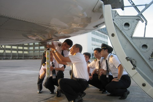 在南航新疆分公司ATR机型安全飞行十周年之际