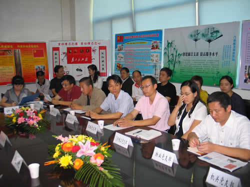 东航西北后勤公司办“廉洁文化进支部”板报赛