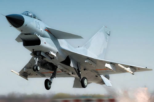 2007年中国一航年收入逾1000亿元 创新纪录