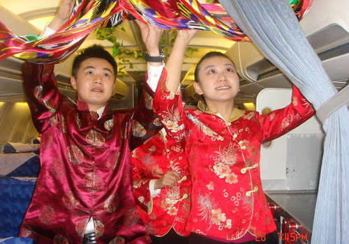 南航新疆客舱部:祝福你们祖国的勇士们