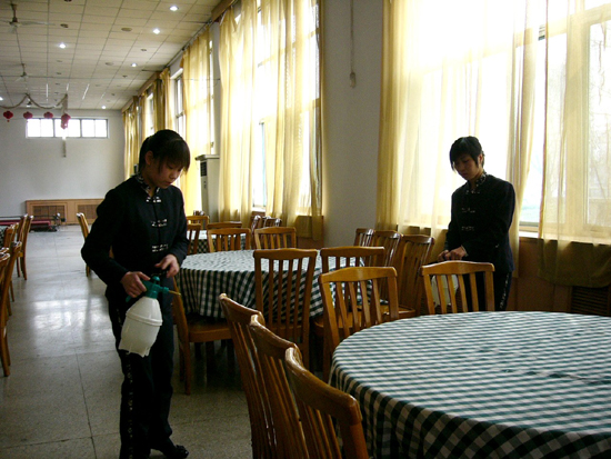 东航山西维修部及早做好春季传染病预防工作