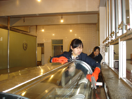 东航山西维修部及早做好春季传染病预防工作