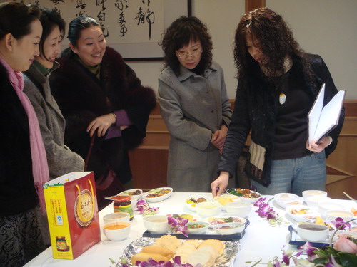 客舱部为2008年夏秋换季工作积极做好准备