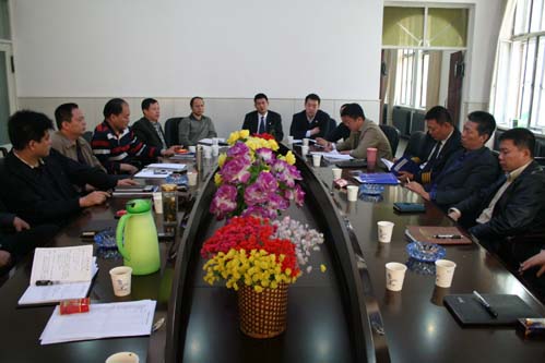 南航新疆分公司飞行部专题研究空防形势