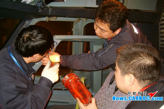 东航西安维修基地M2车间一工段组员工作侧记