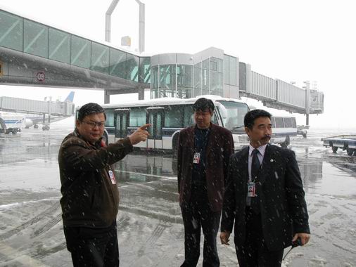 新疆分公司地保部积极应战春季突发暴风雪