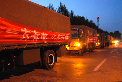 南航黑龙江分公司昼夜奋战支援抗震救灾