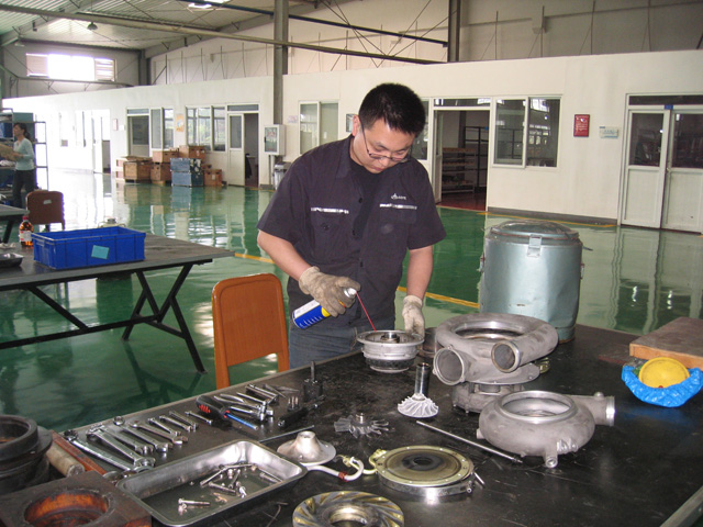 四川海特保障救灾飞行安全 各项工作有序进行