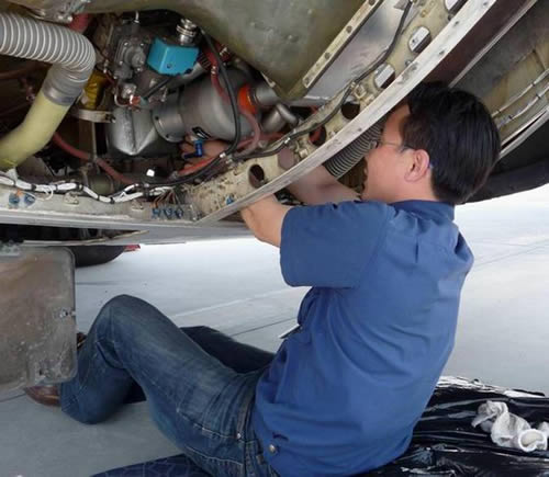 空调罢工旅客遭殃;心系旅客,南航排故送凉爽