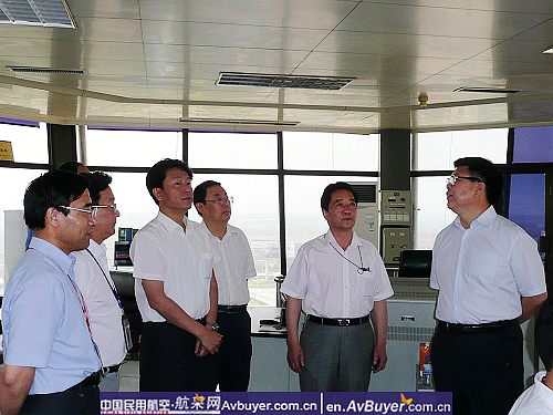 王昌顺副局长检查指导西北民航抗震救灾工作