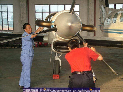 民航广汉分院:知难而上的机务部吕大明科长