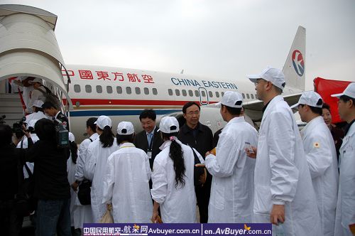 东航云南分公司抗震救灾纪实图片（一）