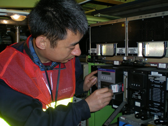 东航山西维修部建立PC卡地面数据处理系统