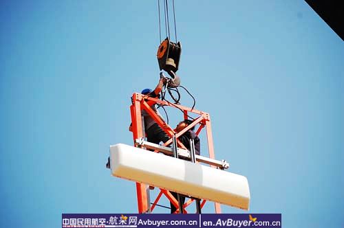 太原机场导航着陆系统扩建工程安装完毕