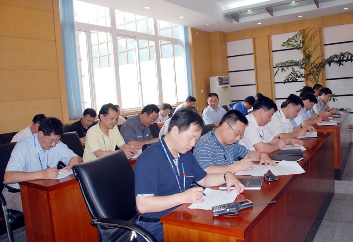 国航成都维修基地召开年度管理人员考评动员