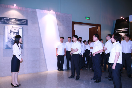 民航大连空管站开展迎“七一”主题党日活动