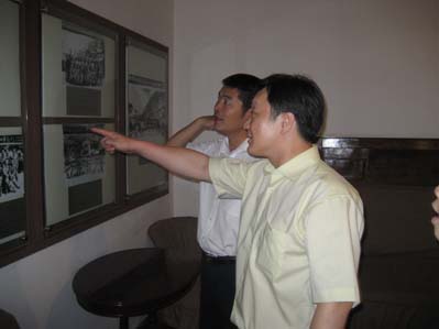 南航新疆飞行一大队举行旺季生产党日活动