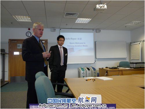 两刊一网记者参观罗尔斯·罗伊斯公司达比工厂