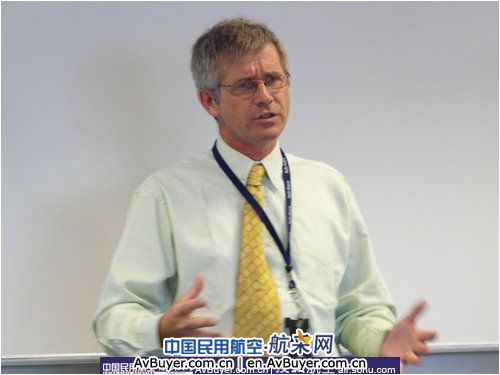 两刊一网记者参观罗尔斯·罗伊斯公司达比工厂