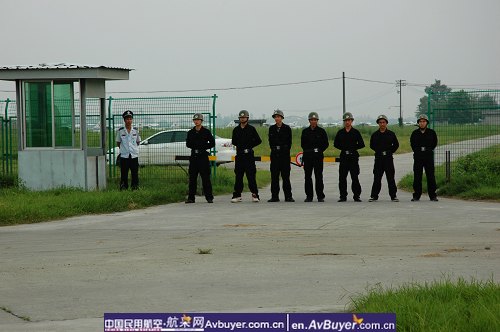 民航飞院新津分院组织反恐应急处置演练