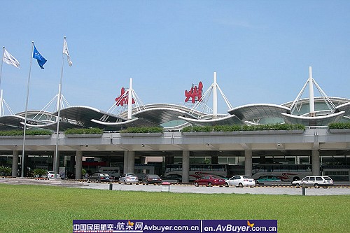 萧山机场二期扩建用地征迁合同正式签约