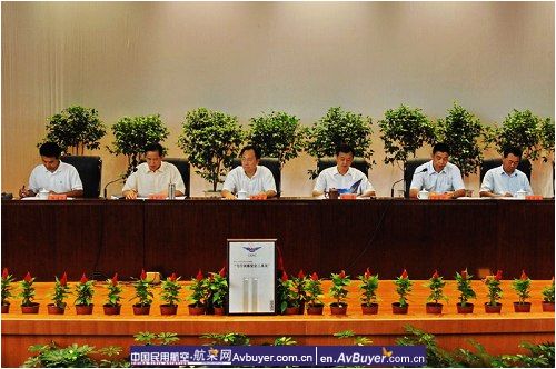 民航飞院召开2008-2009学年训练工作会议