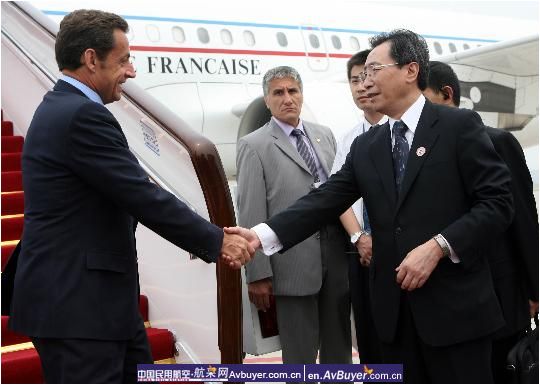 第一国门政要云集 首都机场保障专机进出港