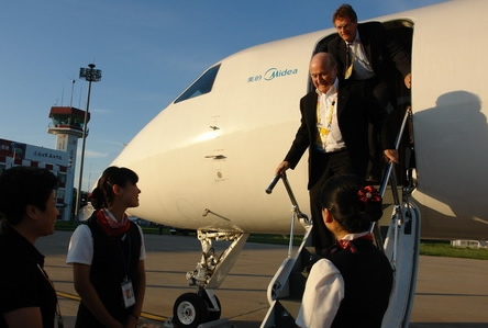 秦皇岛机场完成国际足联主席专机保障任务