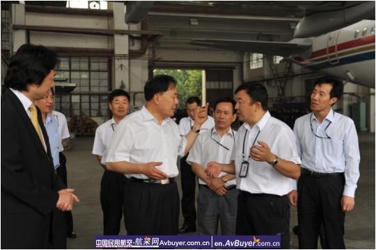 李家祥为东航西北题词：安全第一 科学发展