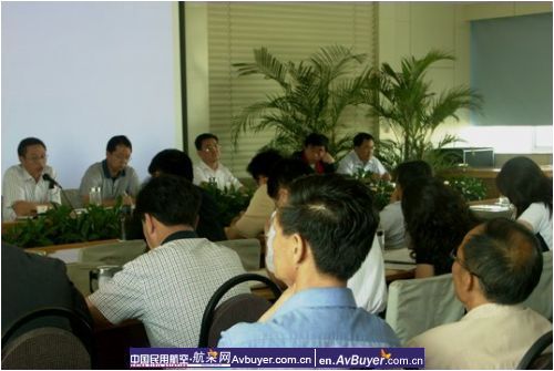 东航甘肃维修部召开全员安全教育大会