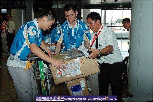 东航北京地面服务争做残奥服务形象大使