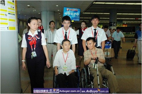 东航北京地面服务争做残奥服务形象大使