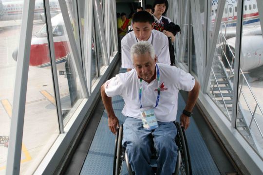 东航山东顺利完成抵青涉残奥航班保障任务