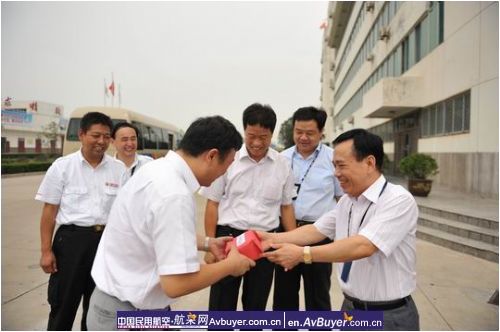 东航西北分公司领导慰问残奥会保障一线员工