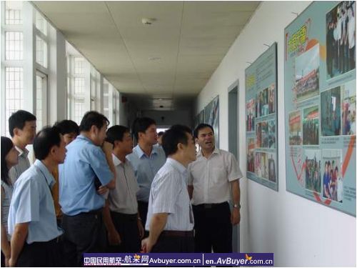 深入基层汕航广泛开展弘扬抗震救灾精神图展