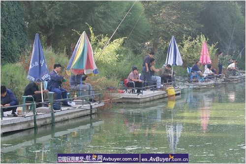 南航新疆飞机维修基地组织员工举行钓鱼比赛