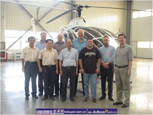 美国施韦策飞机公司总裁走访上海斯科斯基公司