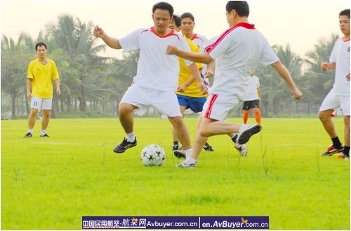 海南空管举行男子足球赛