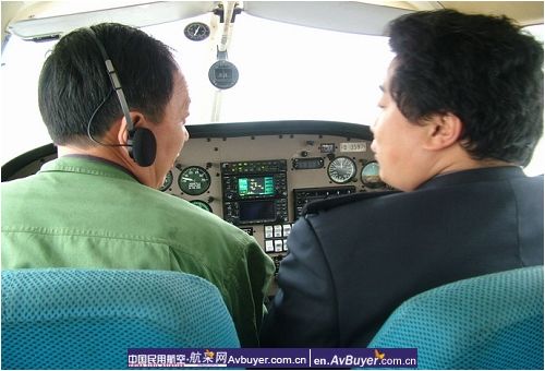 民航飞院机务通过西门诺尔飞机滑行执照考核