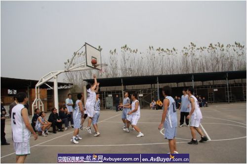 沈阳基地举办2008年“安康杯”篮球友谊赛