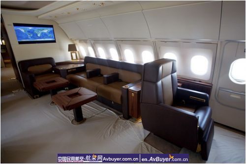 国内最大公务机落户深圳 由亚联运营管理