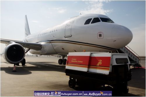 国内最大公务机落户深圳 由亚联运营管理