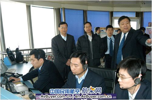 民航空管局周毅洲一行参加东北空管局干部大会