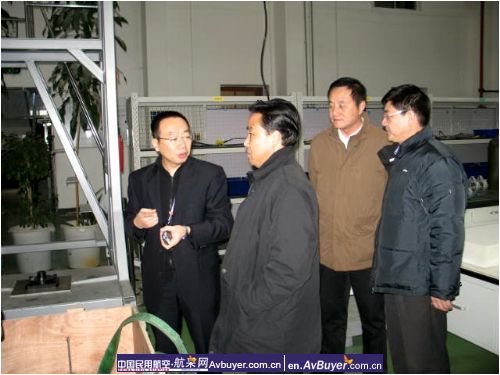 东北管理局领导莅临沈阳维修基地检查指导