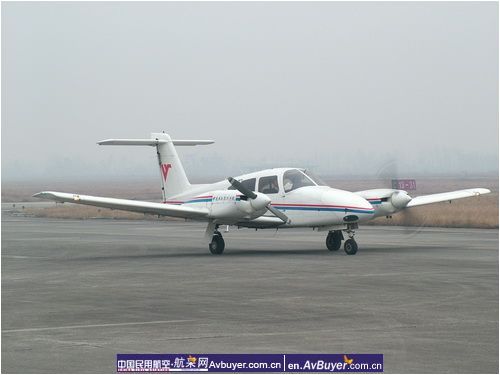 飞院广汉分院机务部顺利实现2008航空安全年