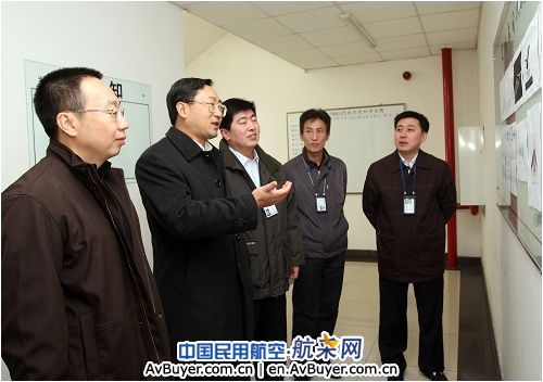 南航股份总工程师唐兵大连飞机维修厂调研