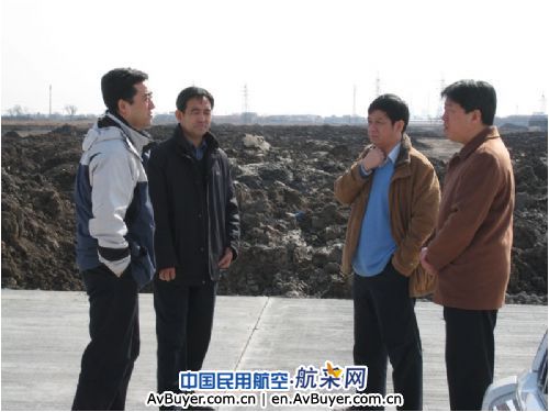 民航局空管局和华北空管局通导部门领导莅临天津