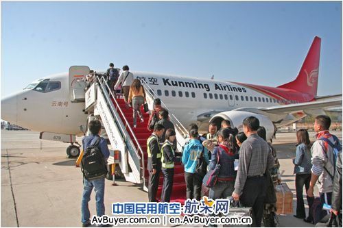 昆明机场春运发送旅客194.19万人次