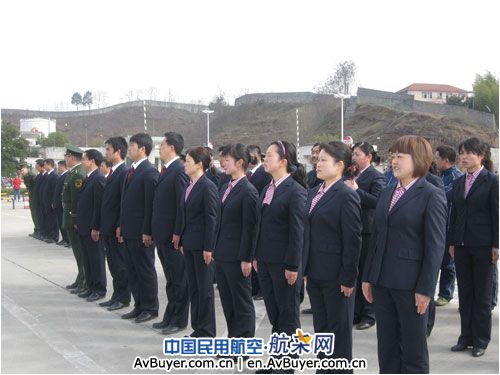 荷花机场着力提高员工素质 树立张家界窗口形象